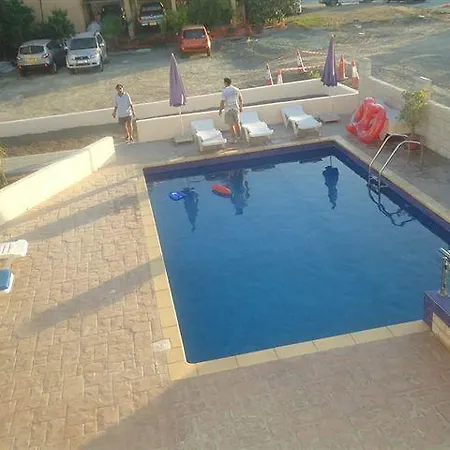 Marios 3*