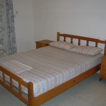 Aparthotel Marios 3*